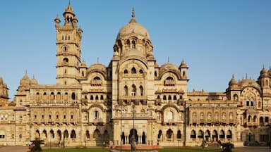 Explore the best Personal Loan options in Vadodara